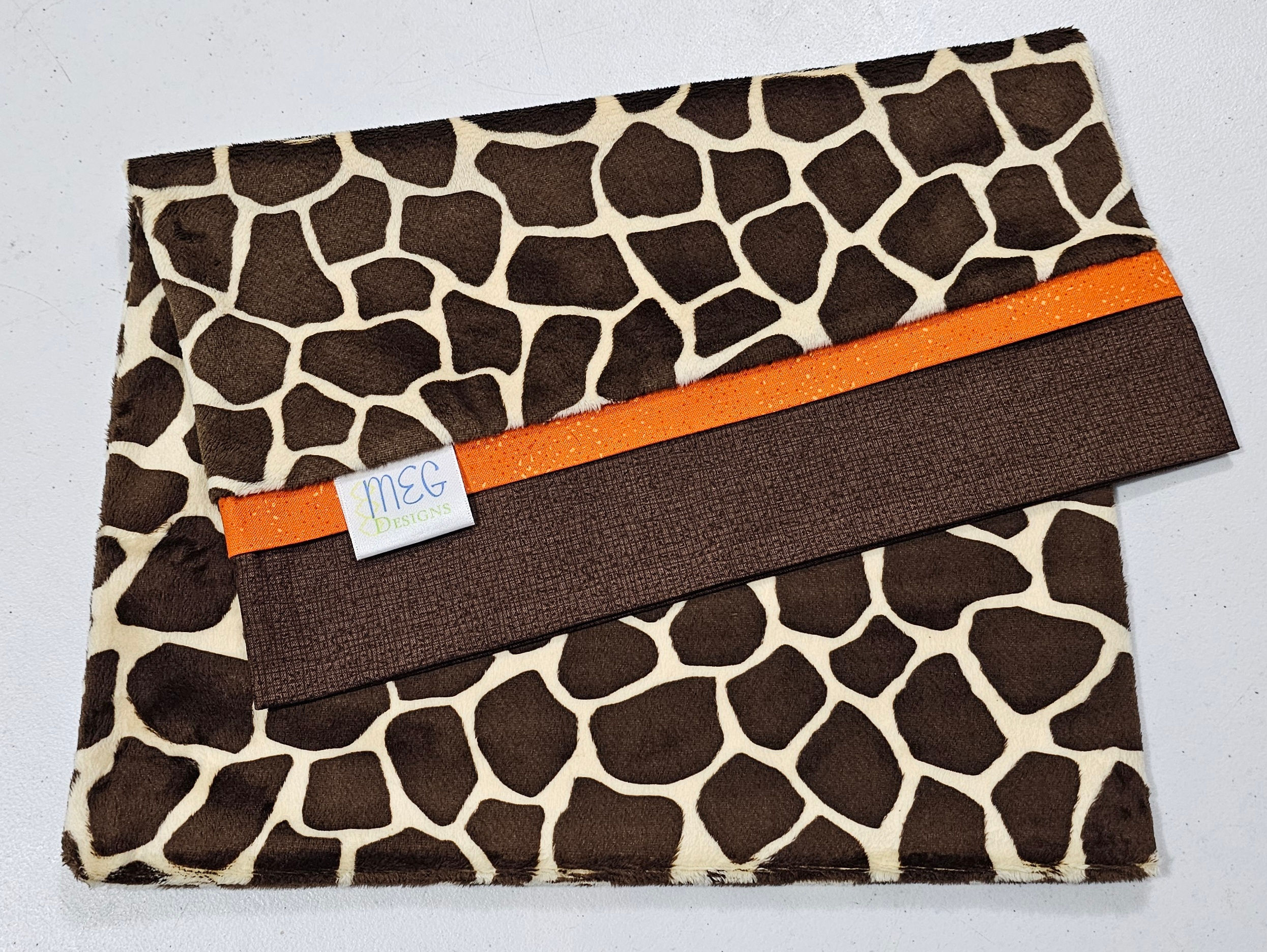 Travel - Orange Giraffe