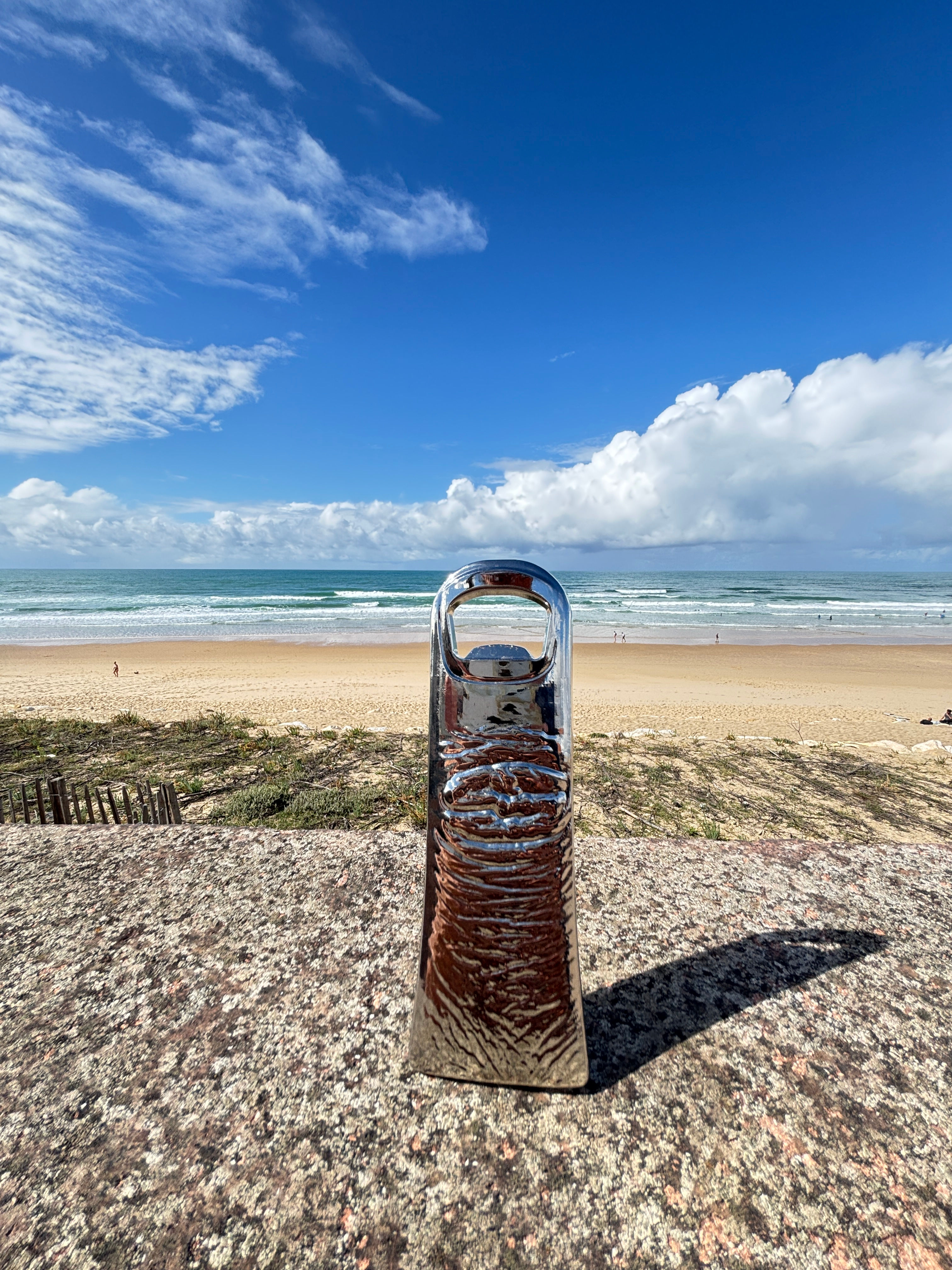 "LE POUCE" THE THUMB! BOTTLE OPENER