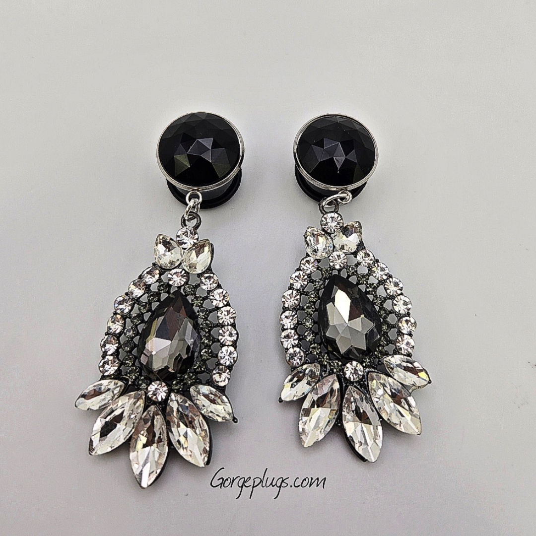 Queen Of The Darkness Fancy Bridal Dangle Plugs (0g-1 1/8")