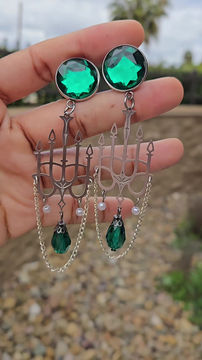Miniaturbild: Saint Of Shadows Chain Medieval Gothic Dangle Plugs (0g-1 1/8")