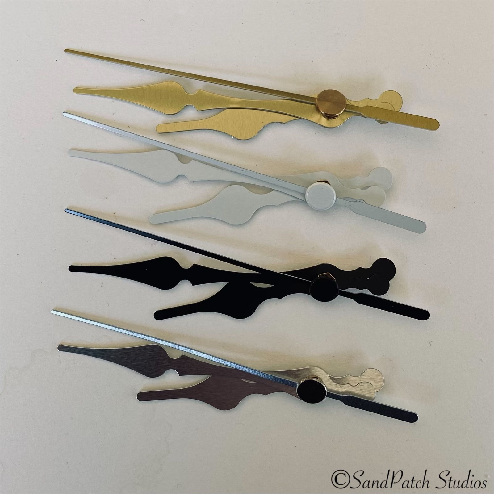 978/12 - Ideal for clocks 13cm+