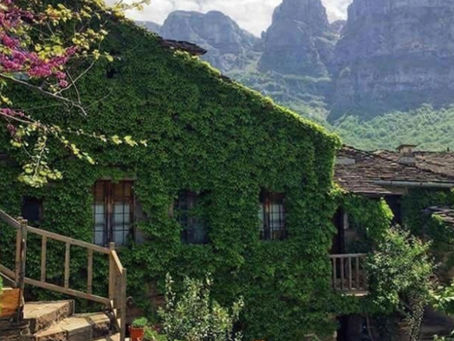 Hidden gem Greece. Saxonis Hotel, Papigo