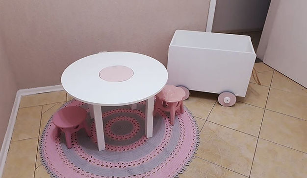 mesa e bau.jpg