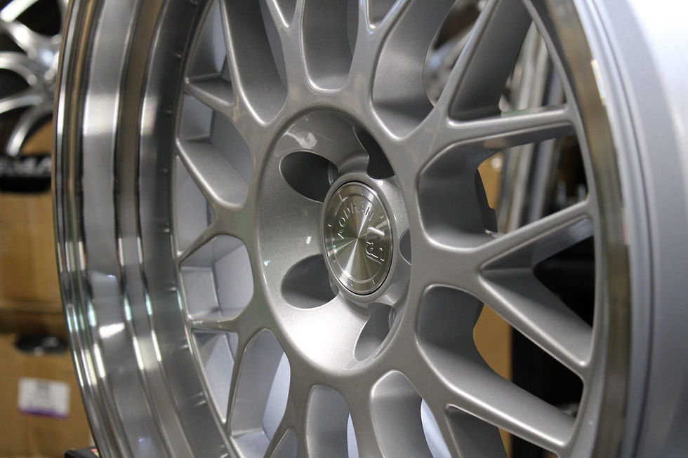 Thumbnail: Aodhan AH02 18x9.5 5x100 35mm Silver Machined (Set 4)