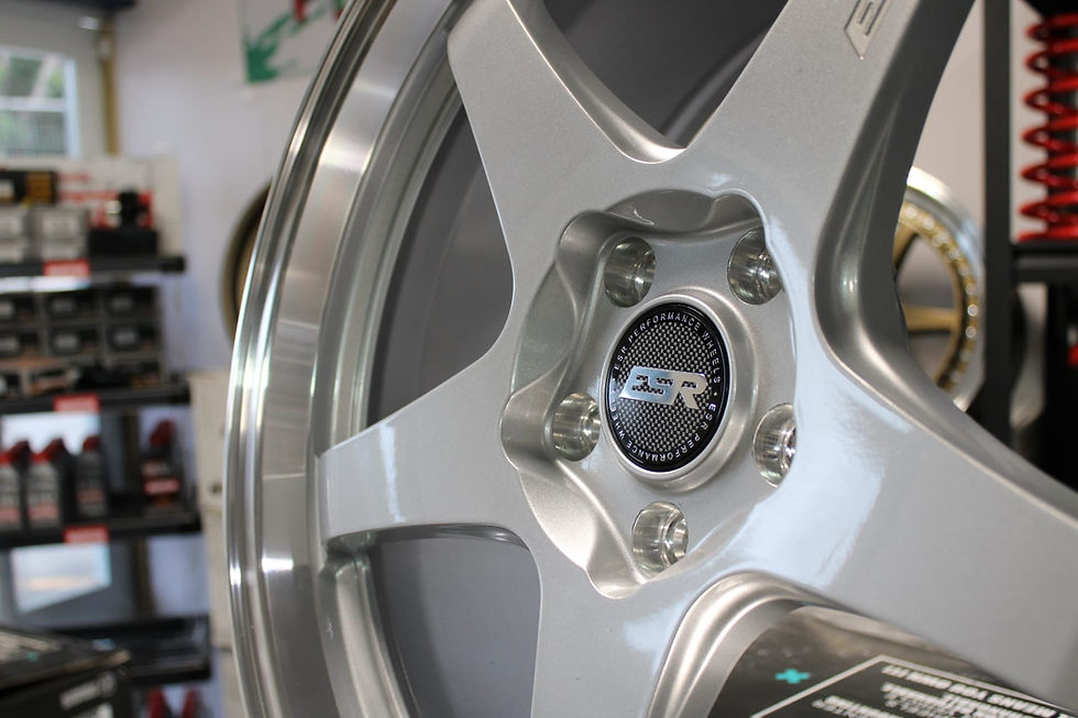 Thumbnail: ESR APX5 19x8.5 5x114.3 30mm Hyper Silver (Set 4)