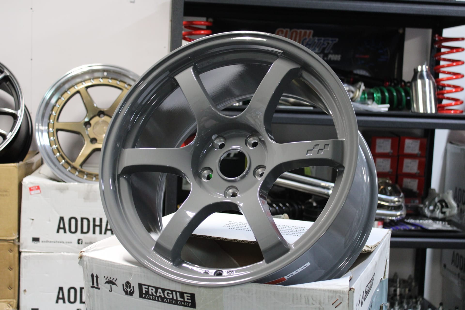 Circuit Performance CSF1 18x9.5 5x114.3 38mm Battleship Grey (Set 4)