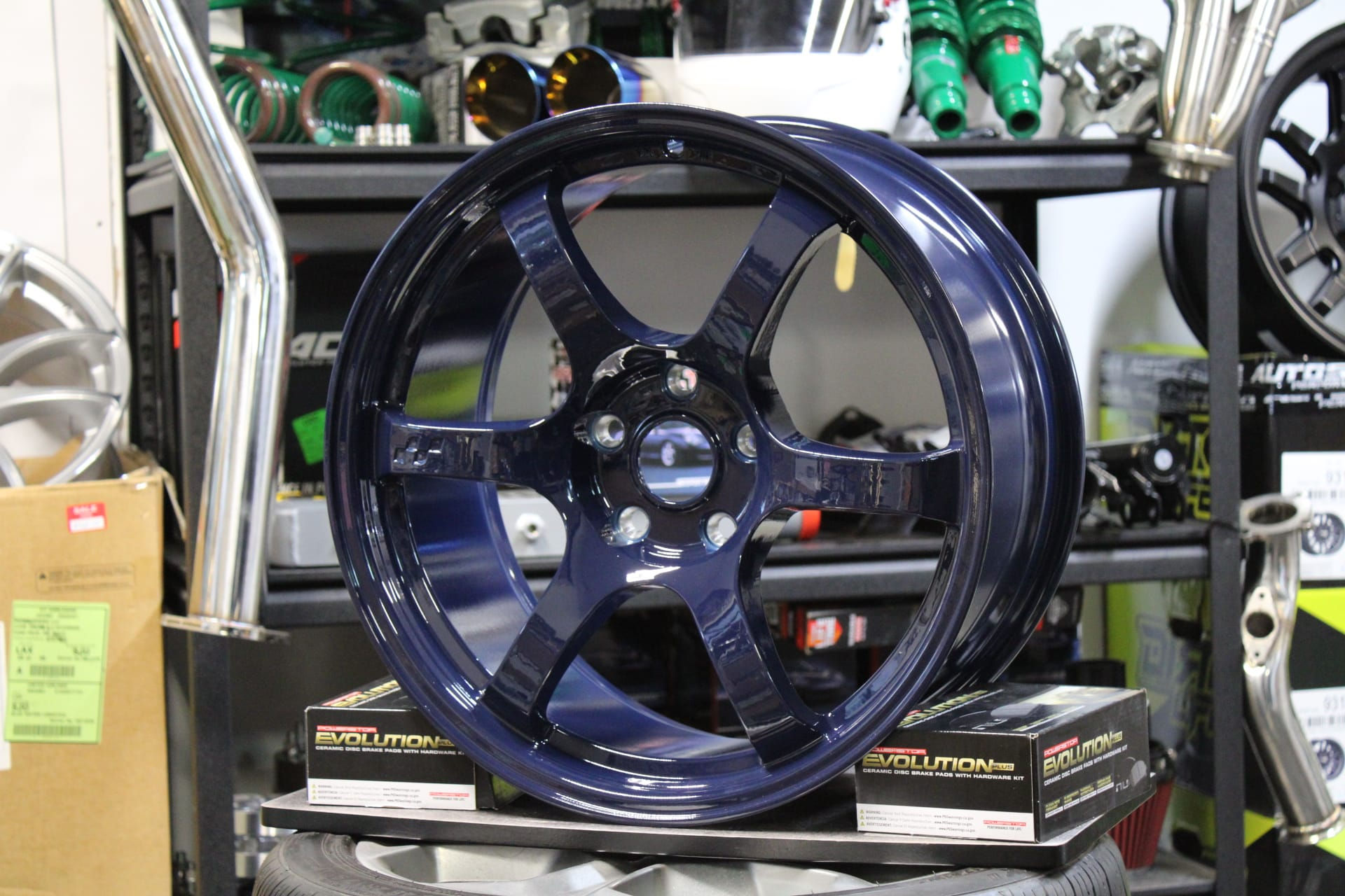 Circuit Performance CSF1 18x8.5 5x114.3 35mm Gloss Ultra Blue (Set 4)