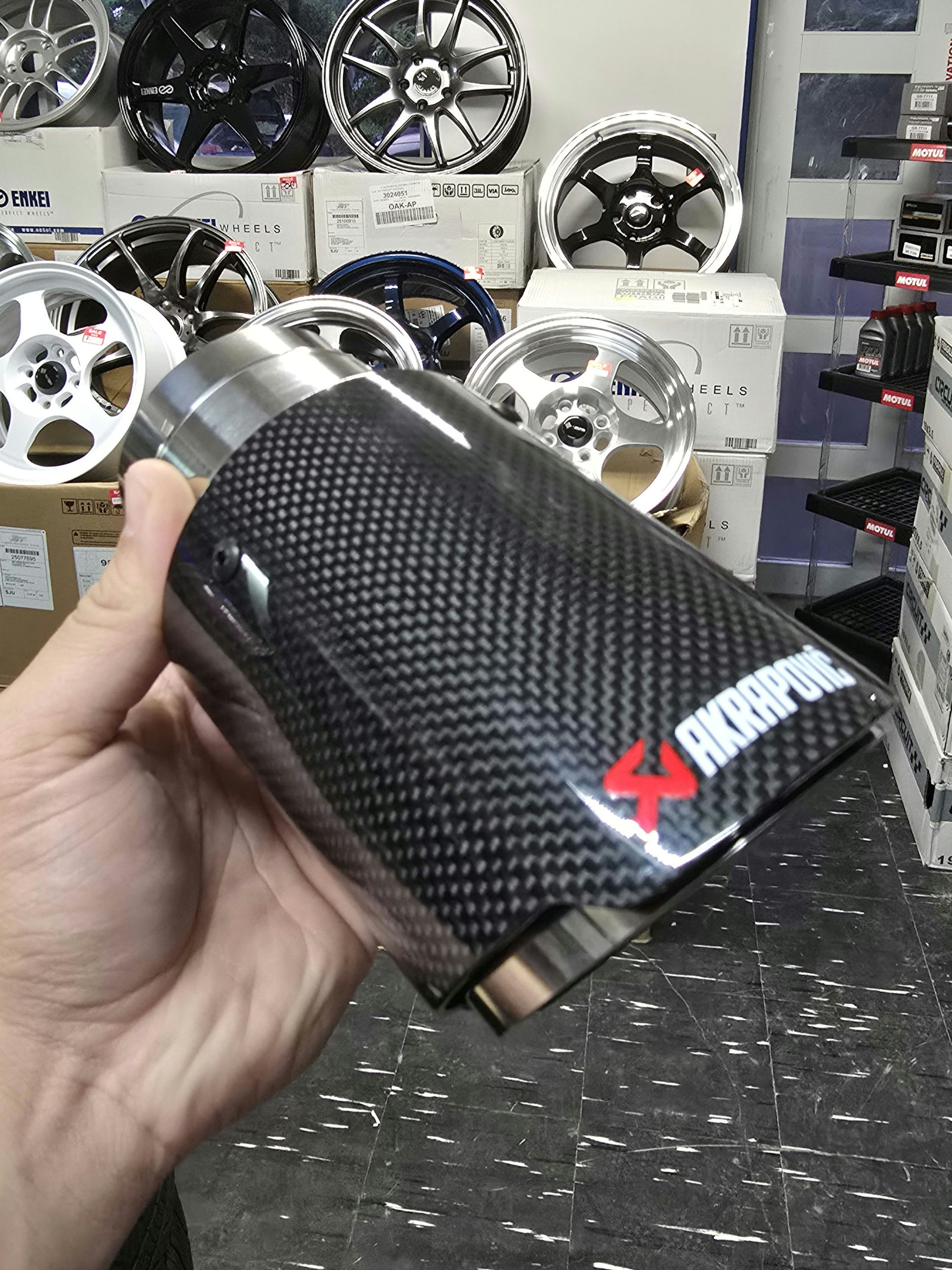 ASR Carbon Gloss Single 2.5"