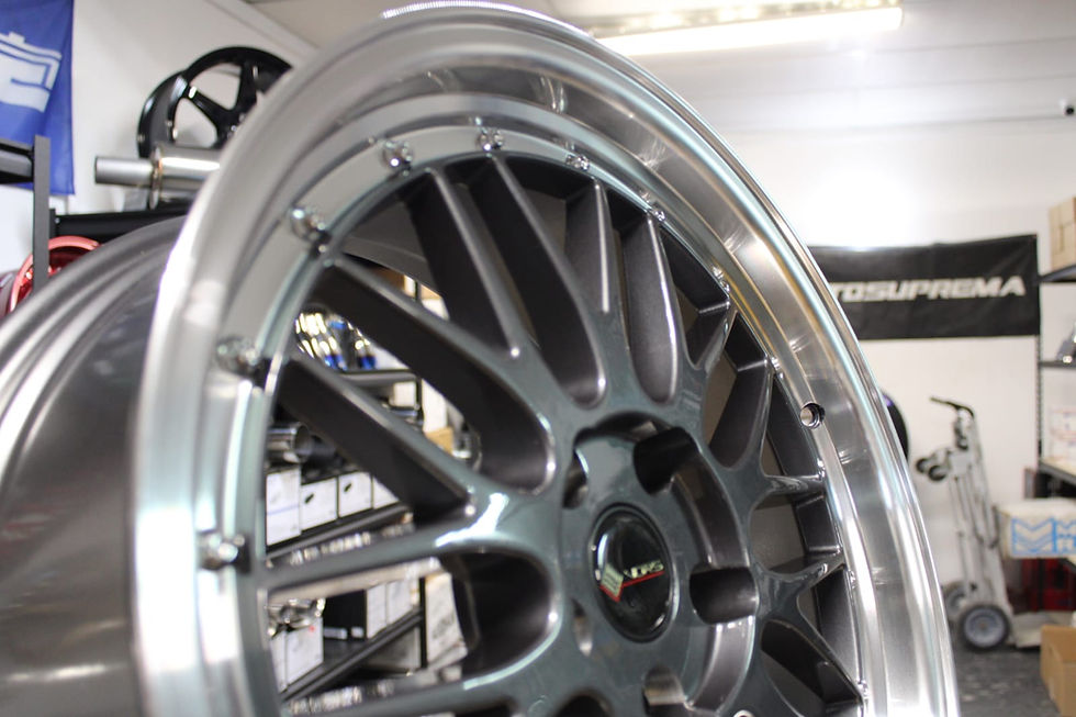 Thumbnail: Vors VR8 18x8 5x112 35mm Hyper Black (Set 4)