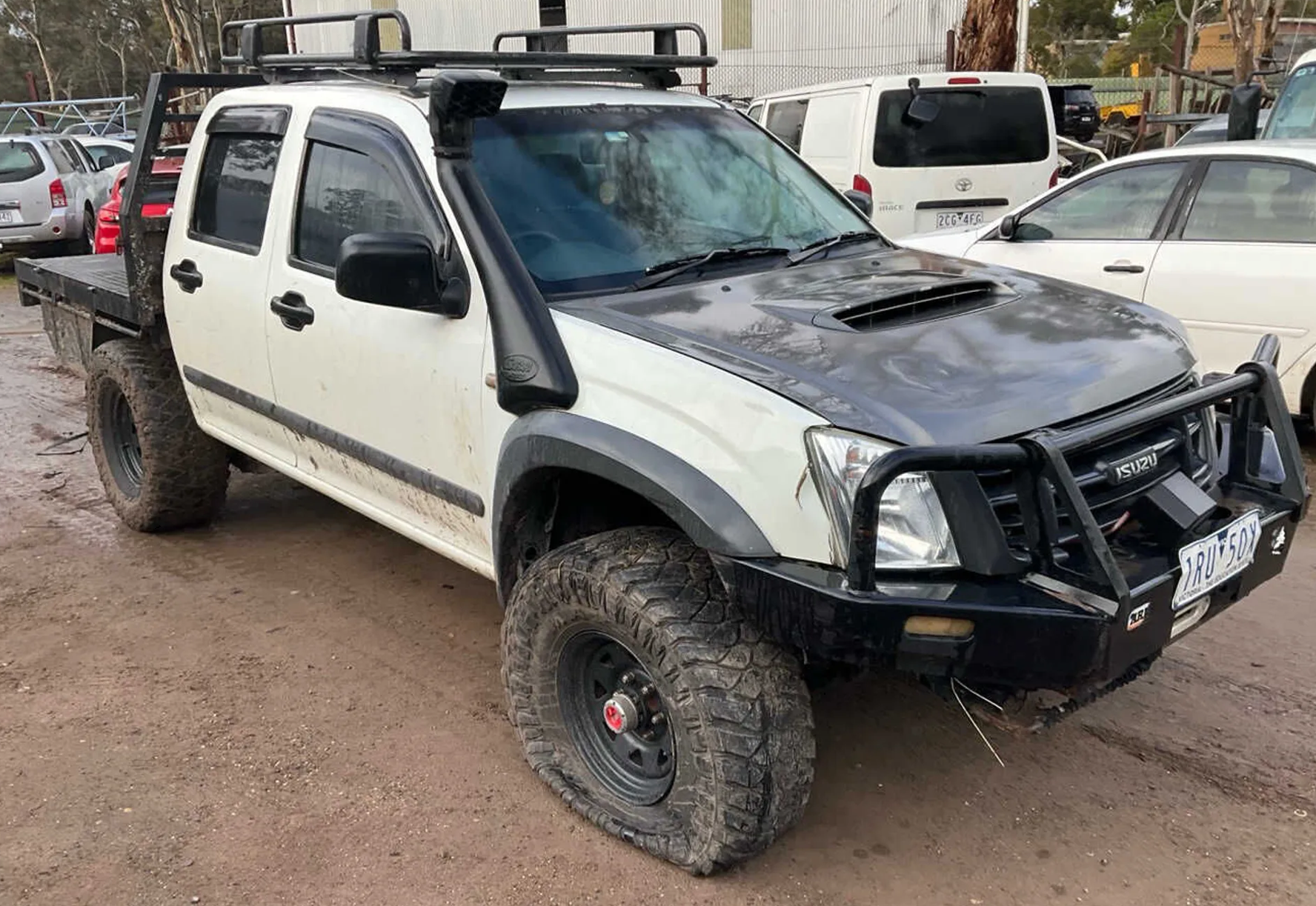 2008-2012 Isuzu D-Max RA Steel Wheel and Mud Tyre Set