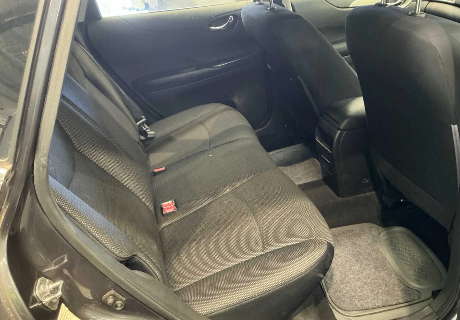 2015 Nissan Pulsar C12 ST donor photo 15 - Rear Cloth Seat Assembly