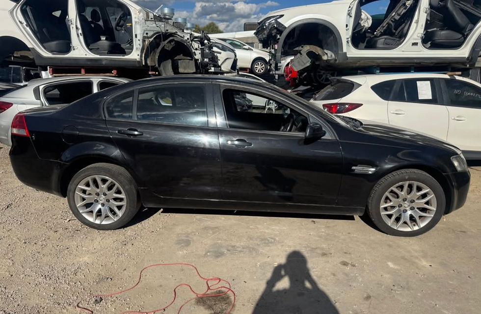 Thumbnail: 2009 Holden Commodore VE donor vehicle photo 6