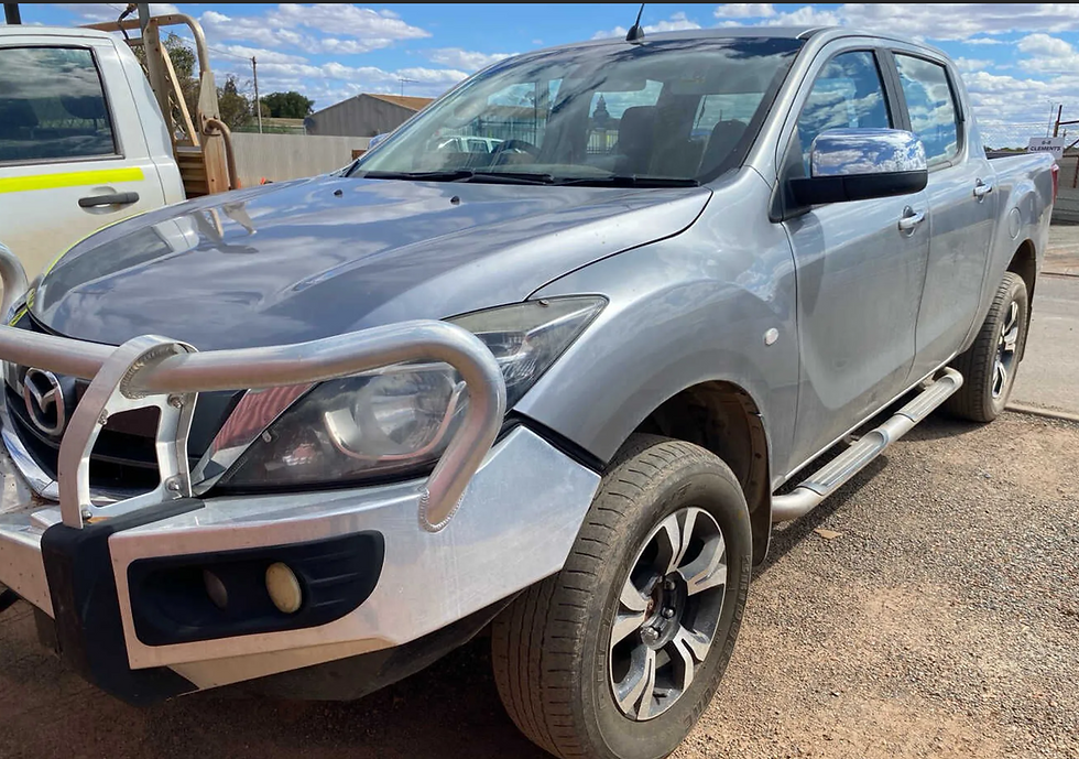 2017 Mazda BT-50 UR 3.2 diesel 4x4 automatic, 86454 km, donor G100782583
