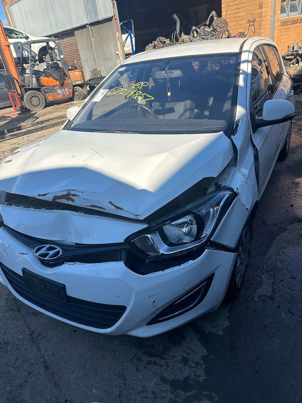 2013 Hyundai i20 PB donor vehicle photo 2