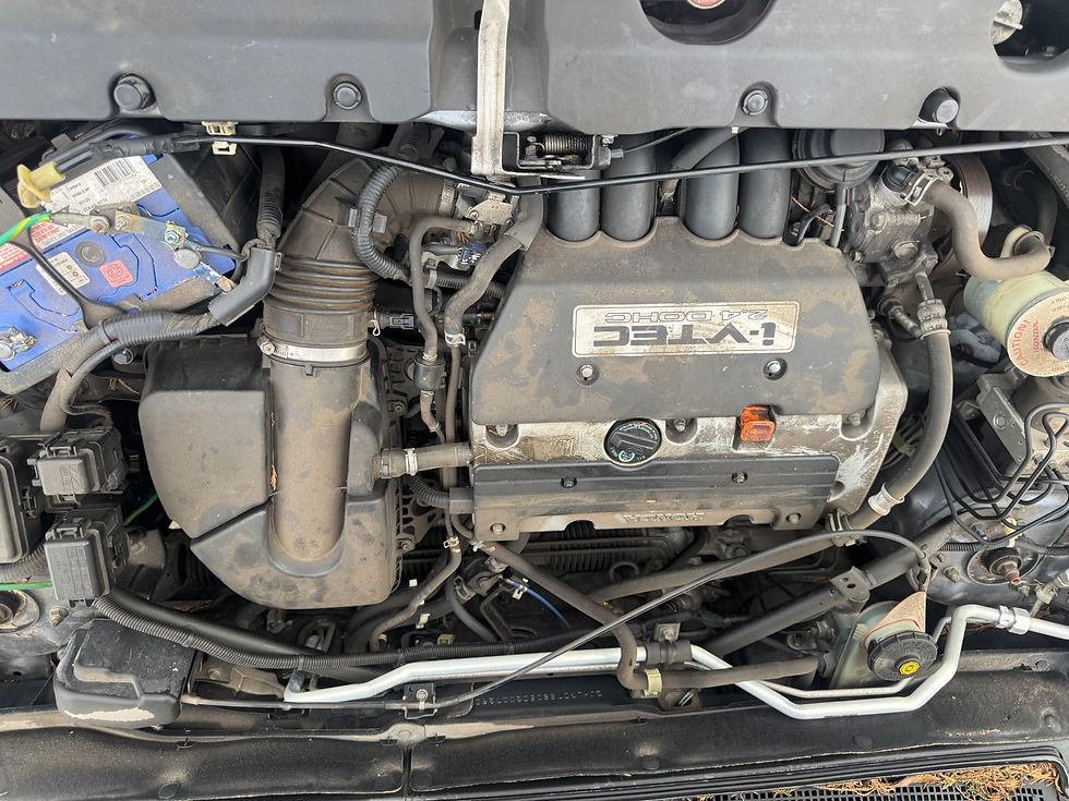 Thumbnail: 2002-2006 Honda CR-V Front Left Door - Honda CR-V donor vehicle photo 13