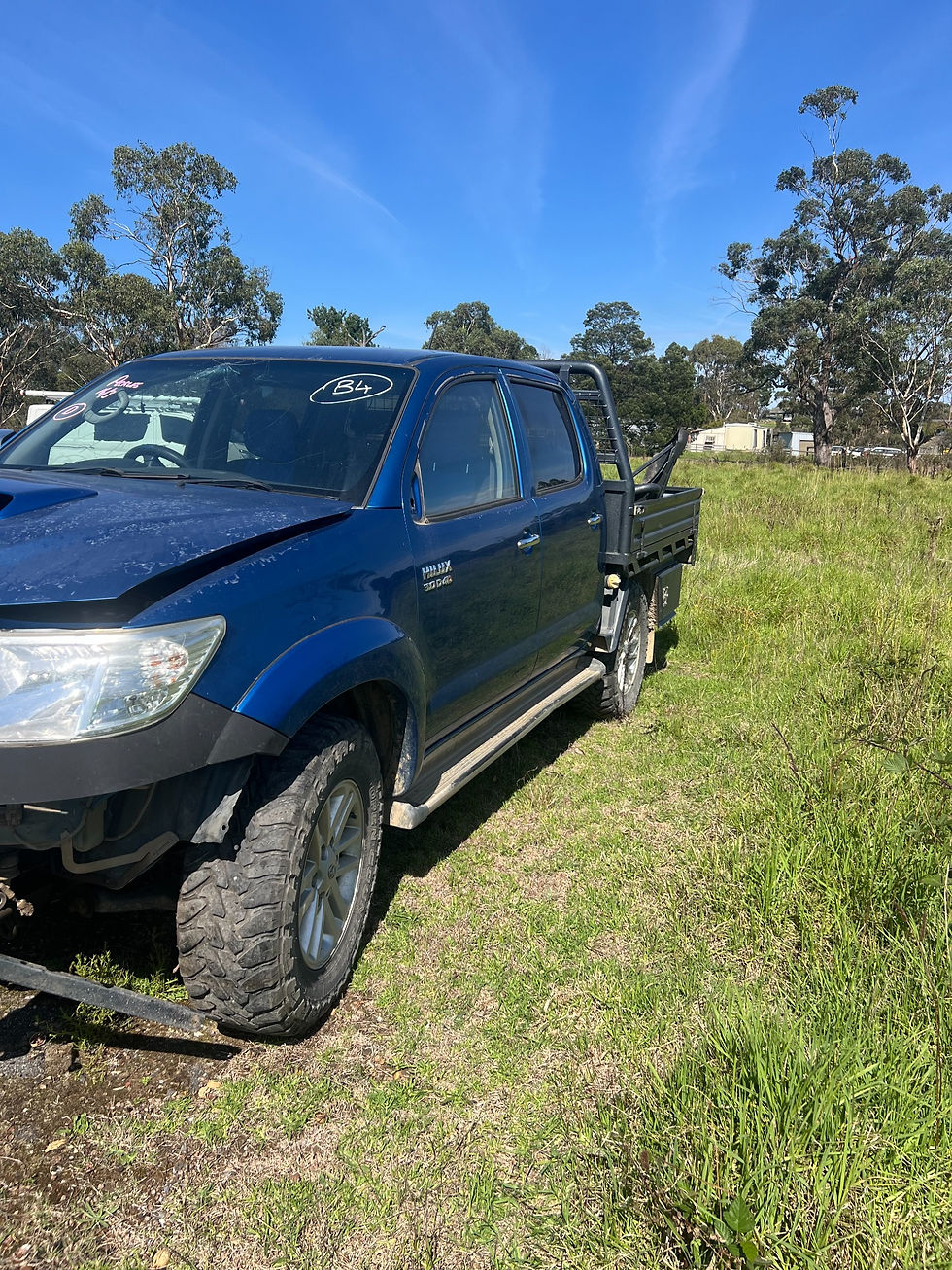 2012 Toyota Hilux 3.0 D-4D donor vehicle photo 1