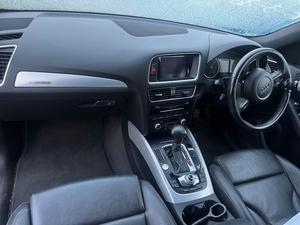 Audi Q5 8R donor vehicle - product view