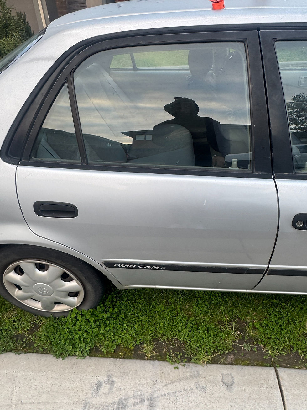 1998-2001 Toyota Corolla Left Rear Door Card Grey donor vehicle photo 2
