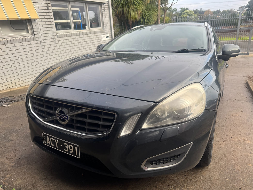 Thumbnail: 2012 Volvo V60 donor vehicle 7