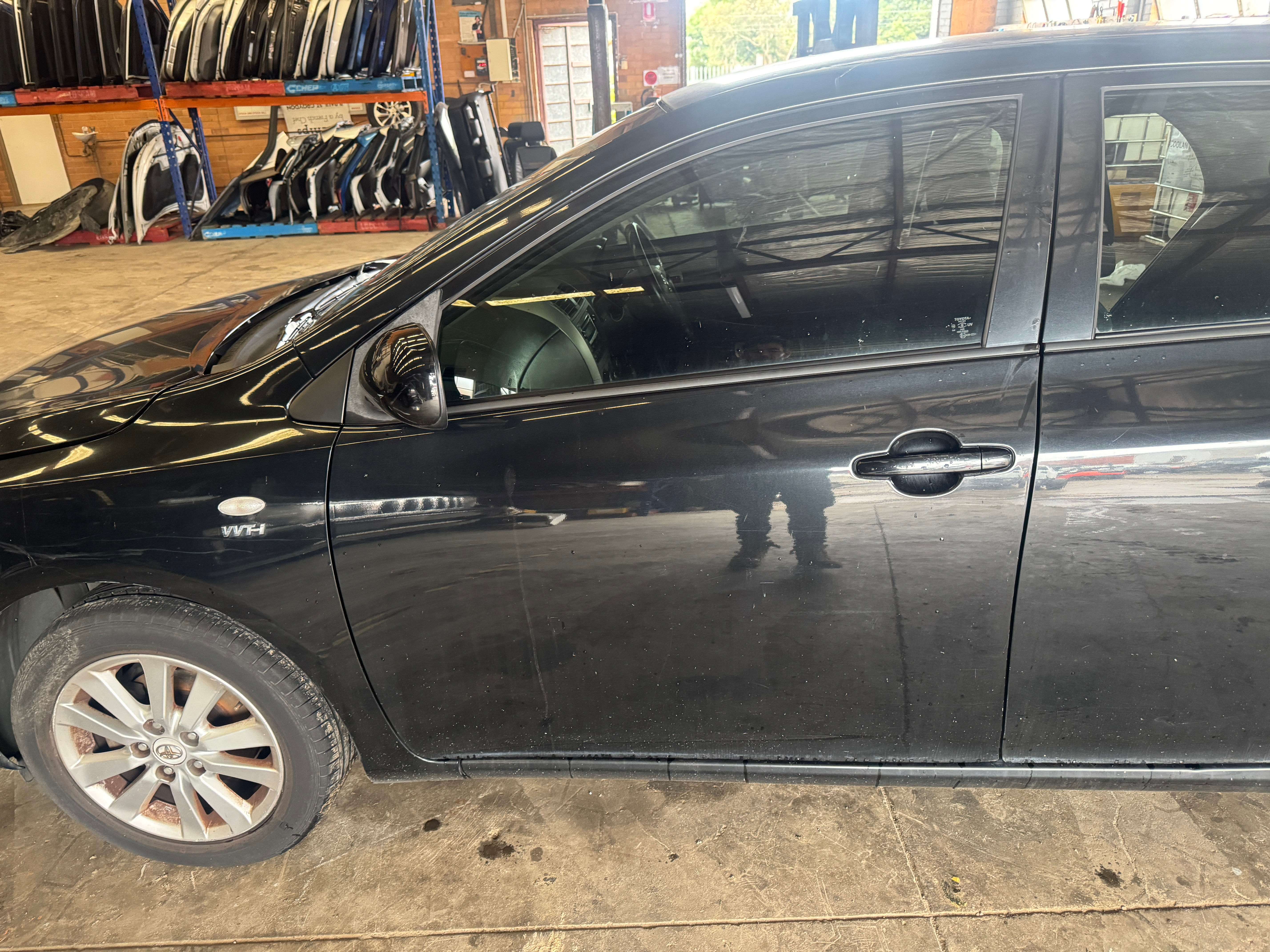 2007-2010 Toyota Corolla Passenger Front Door