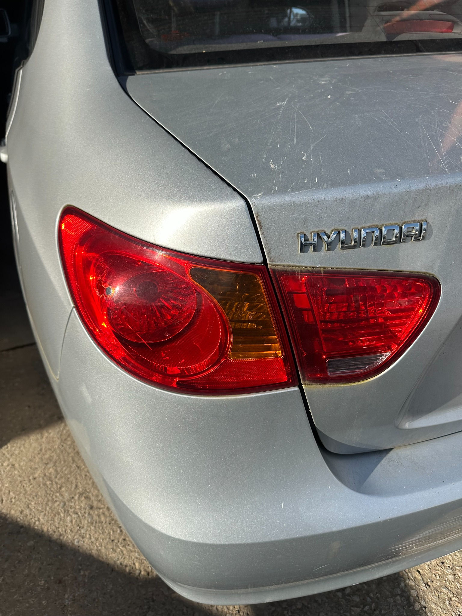 2006-2011 Hyundai Elantra HD Left Tail Light donor vehicle photo 1