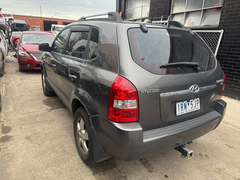 2008 Hyundai Tucson JM City donor - left rear