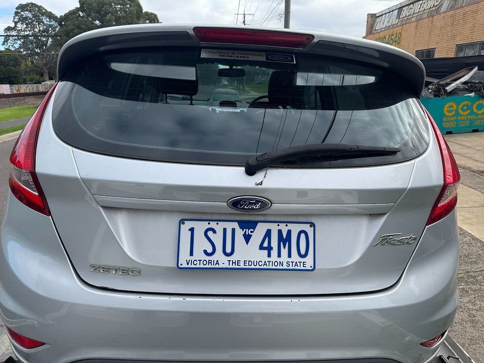 Thumbnail: 2011 Ford Fiesta donor vehicle photo 9