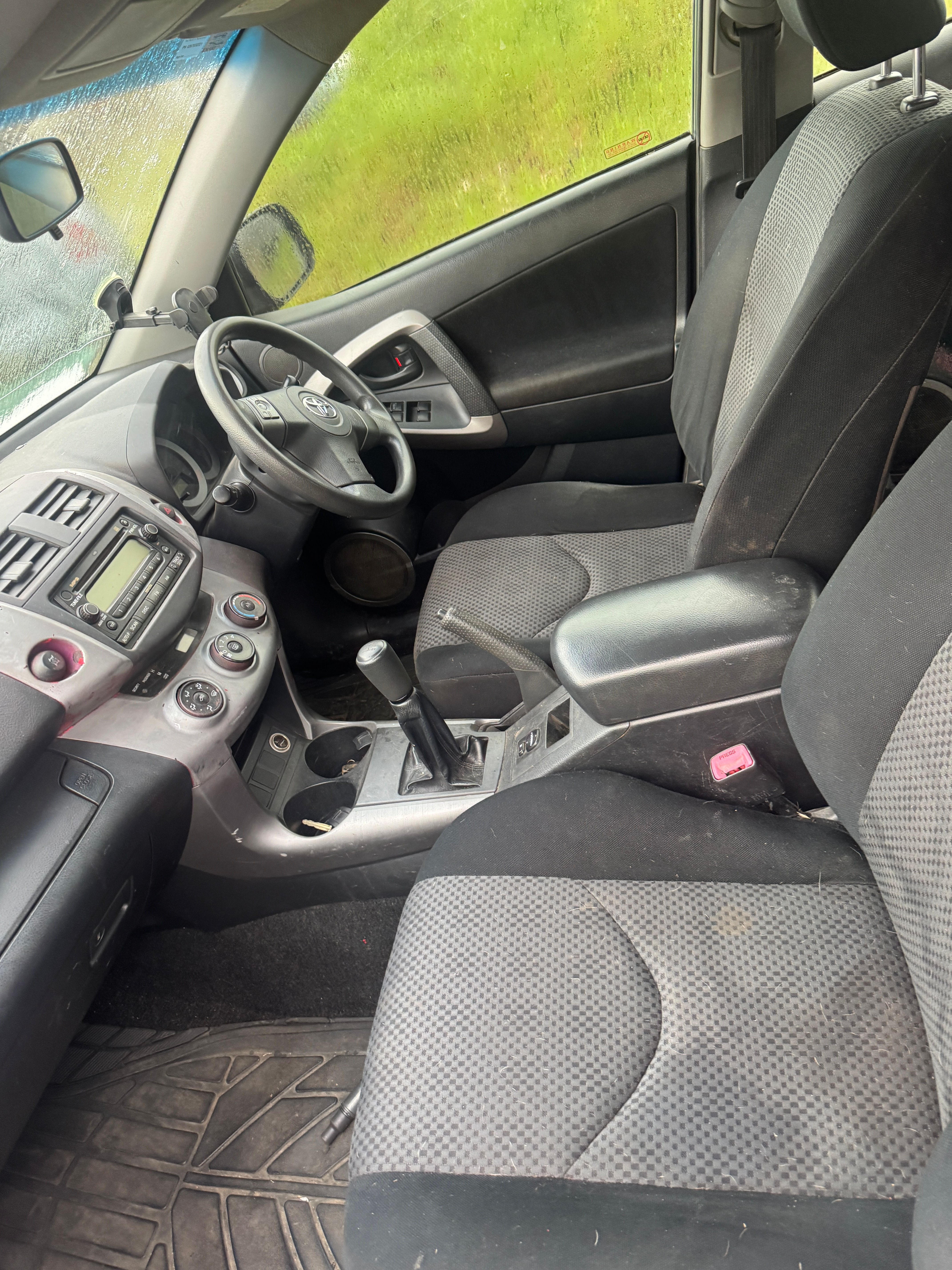 2006–2012 Toyota RAV4 Front Passenger Seat