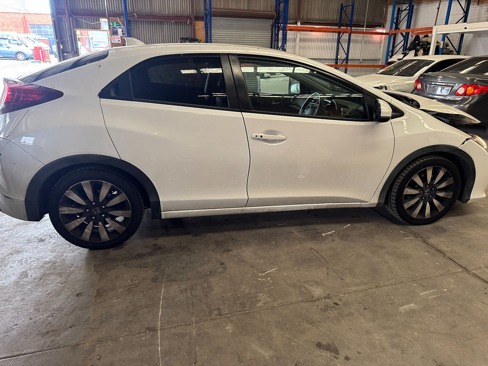 2014 Honda Civic donor vehicle photo 1