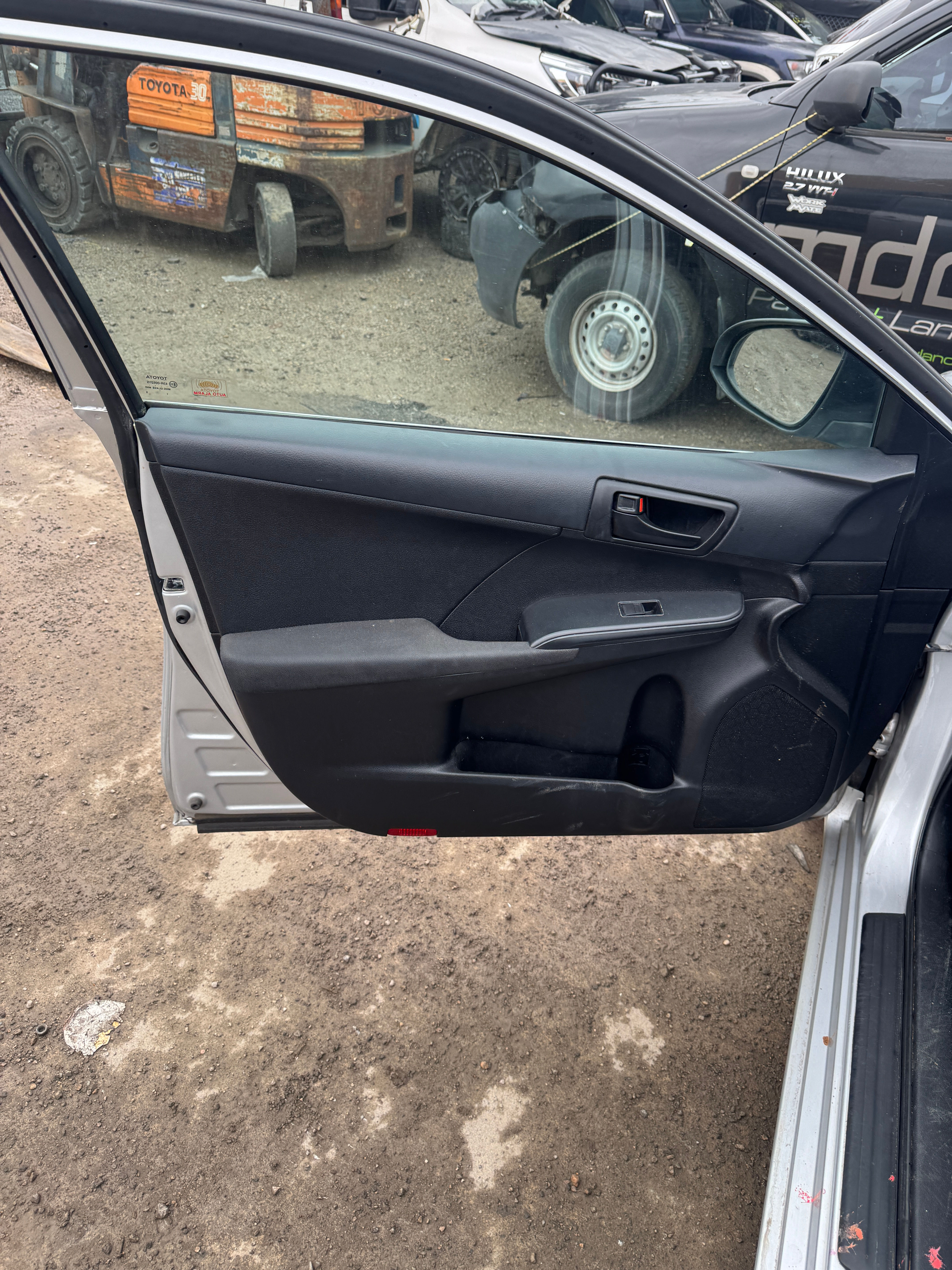 2014-2017 Toyota Camry ASV50 Left Front Door Trim / Door Card