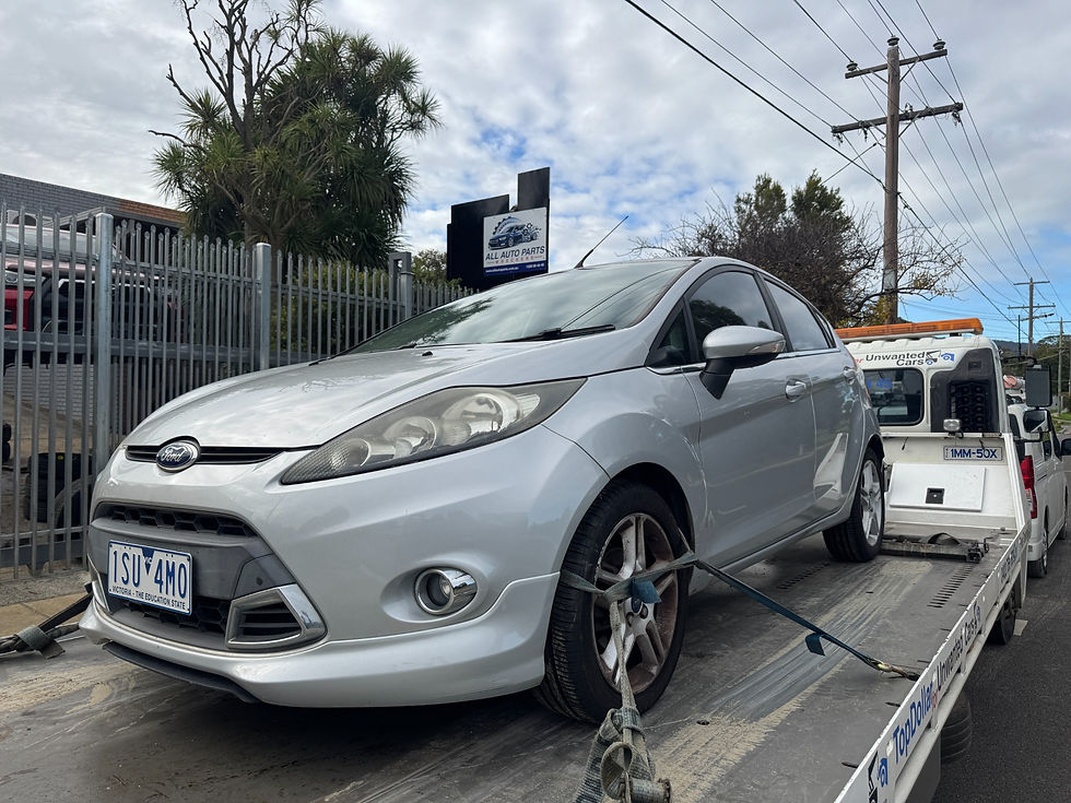 Thumbnail: 2011 Ford Fiesta donor vehicle photo 4