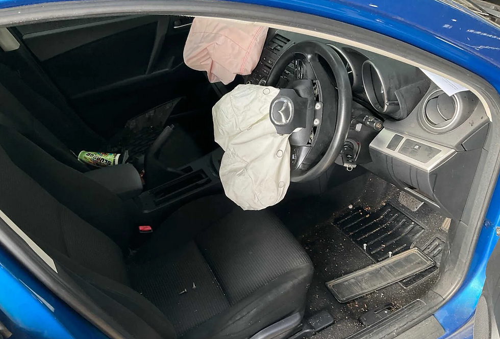 2012 Mazda 3 BL donor - Driver Front Seat - photo 15