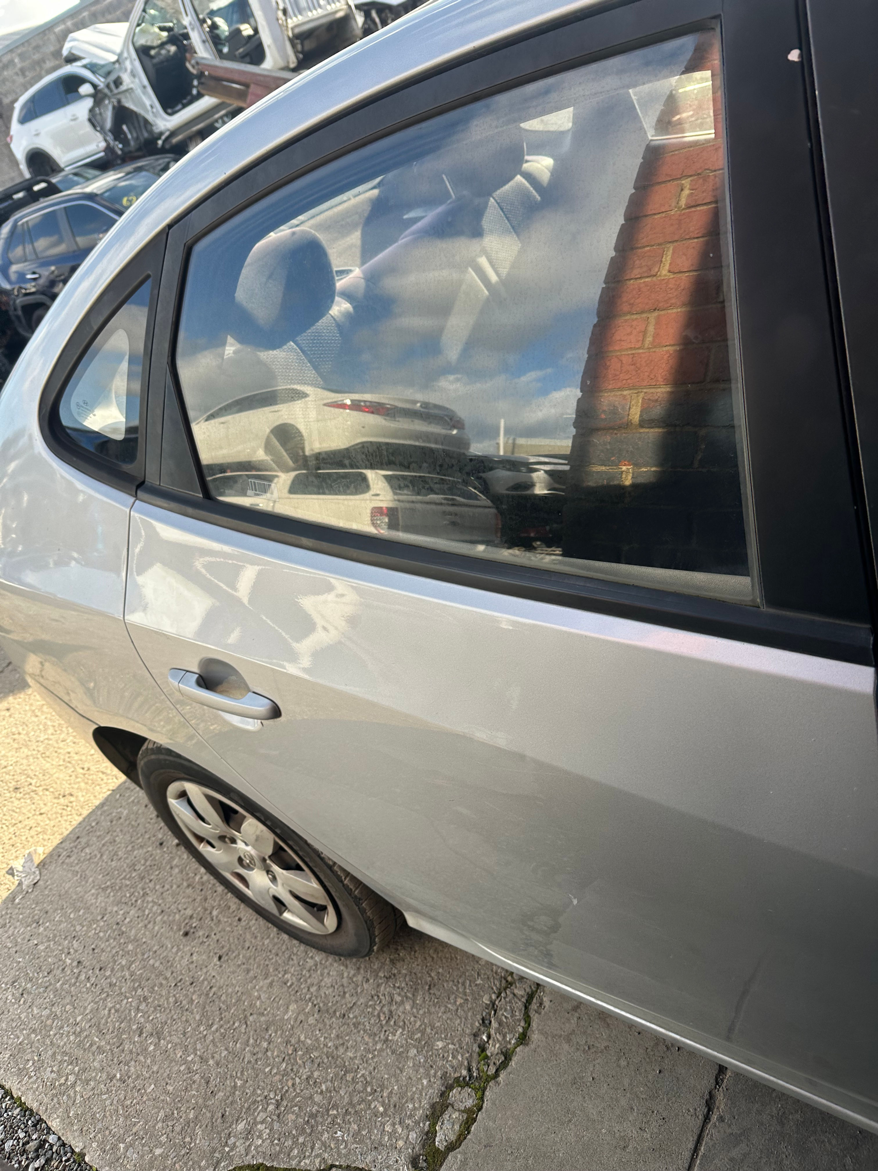 2007-2010 Hyundai Elantra HD Rear Right Driver Side Door