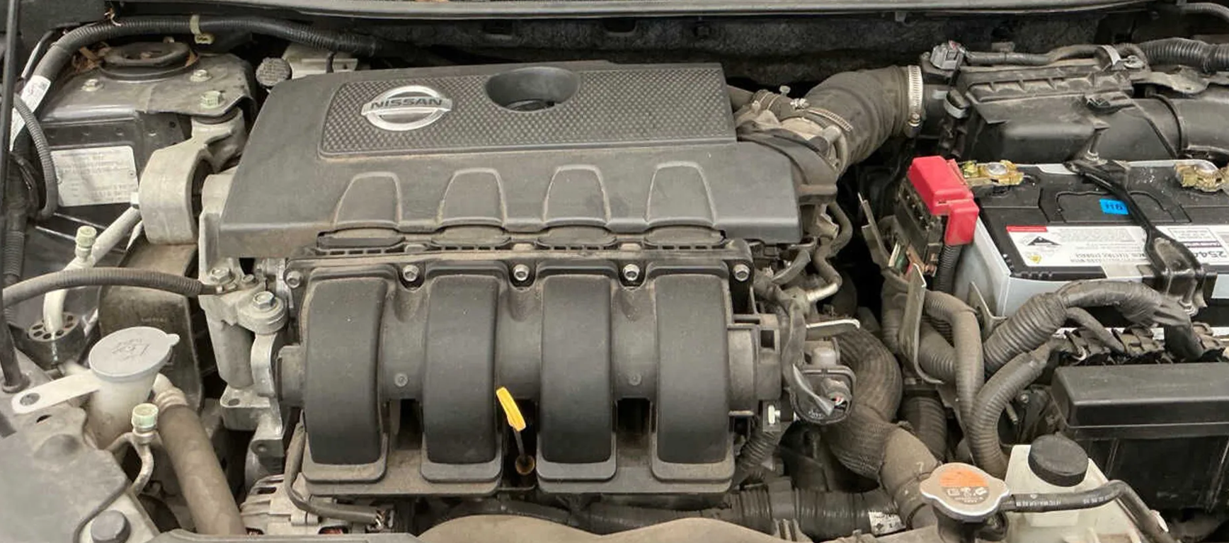 2015 Nissan Pulsar C12 ST donor photo 11 - Engine Top Cover