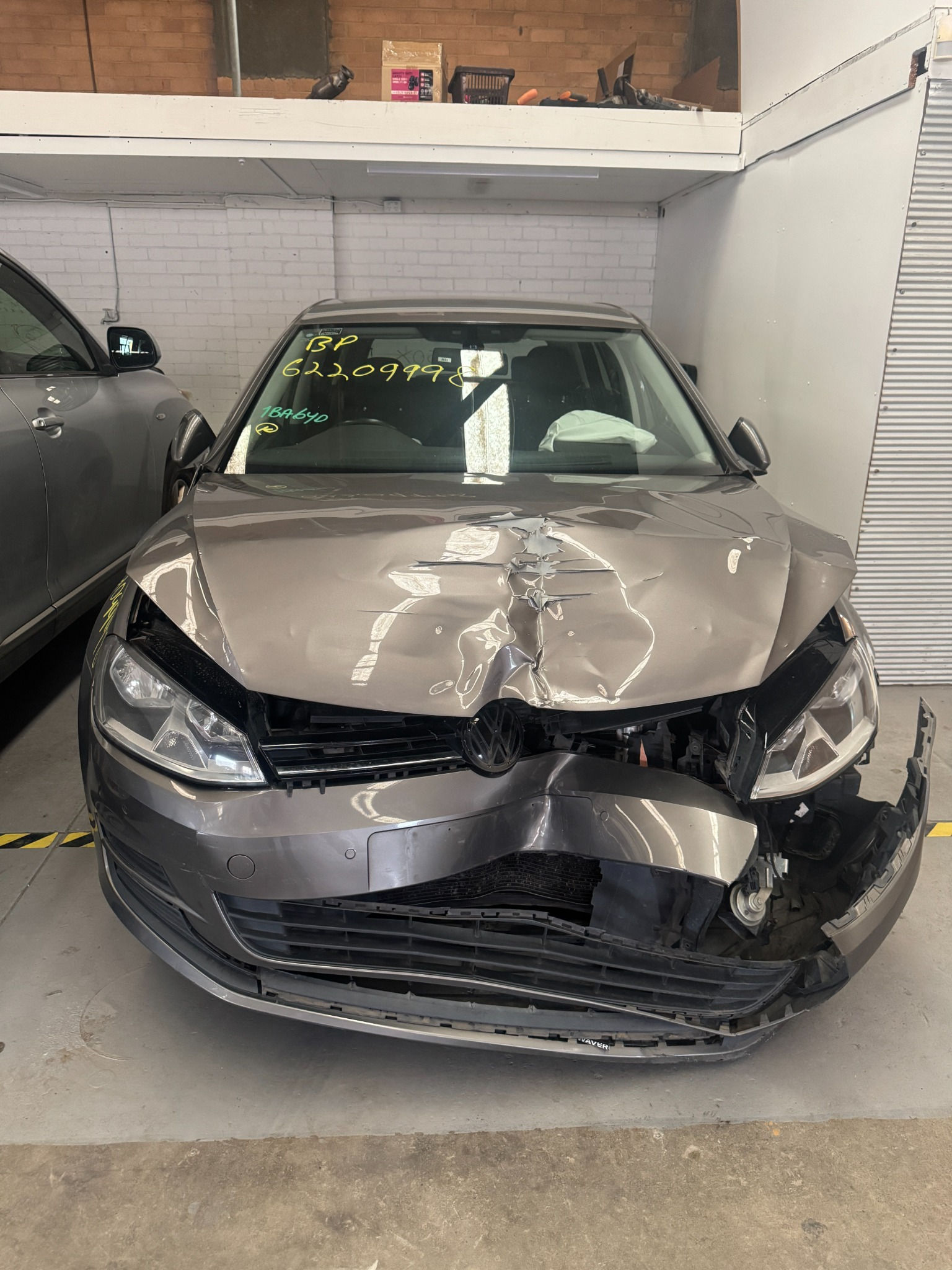 2013-2017 Volkswagen Golf Mk7 AU LH Front Door Grey