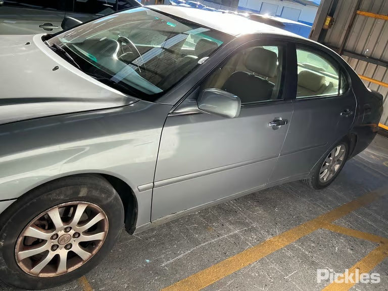 Thumbnail: 2001-2006 Lexus ES300 A/C Compressor donor vehicle photo 10