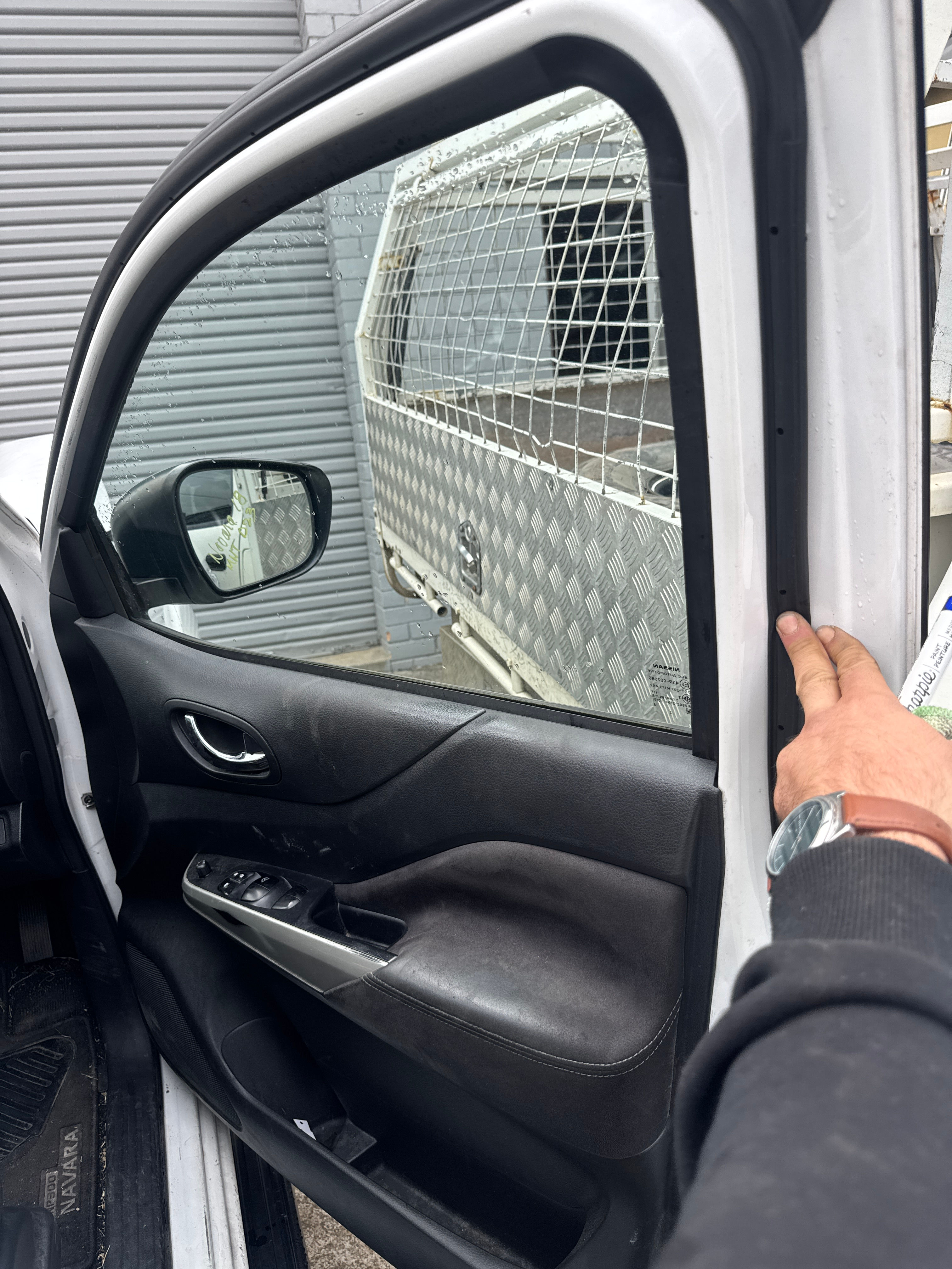 2018 Nissan Navara D23 Driver Front Door Card