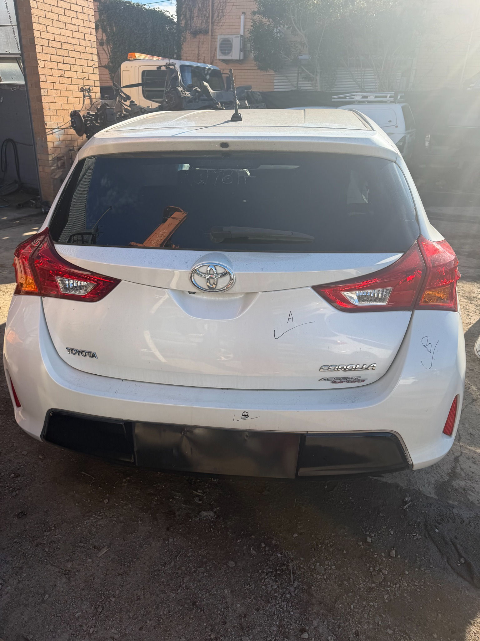 2012–2015 Toyota Corolla ZRE182R LH Rear Door White 070