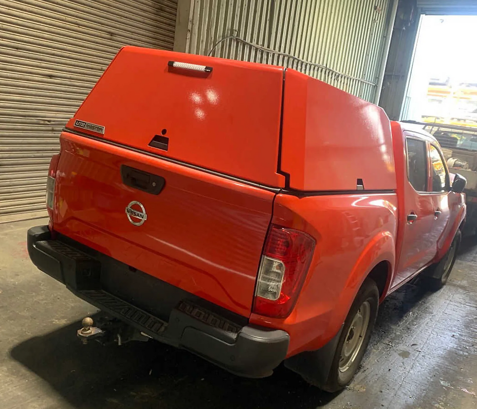 2022 Nissan Navara D23 Utemaster Red Dual Cab Tub Canopy — donor vehicle image 1