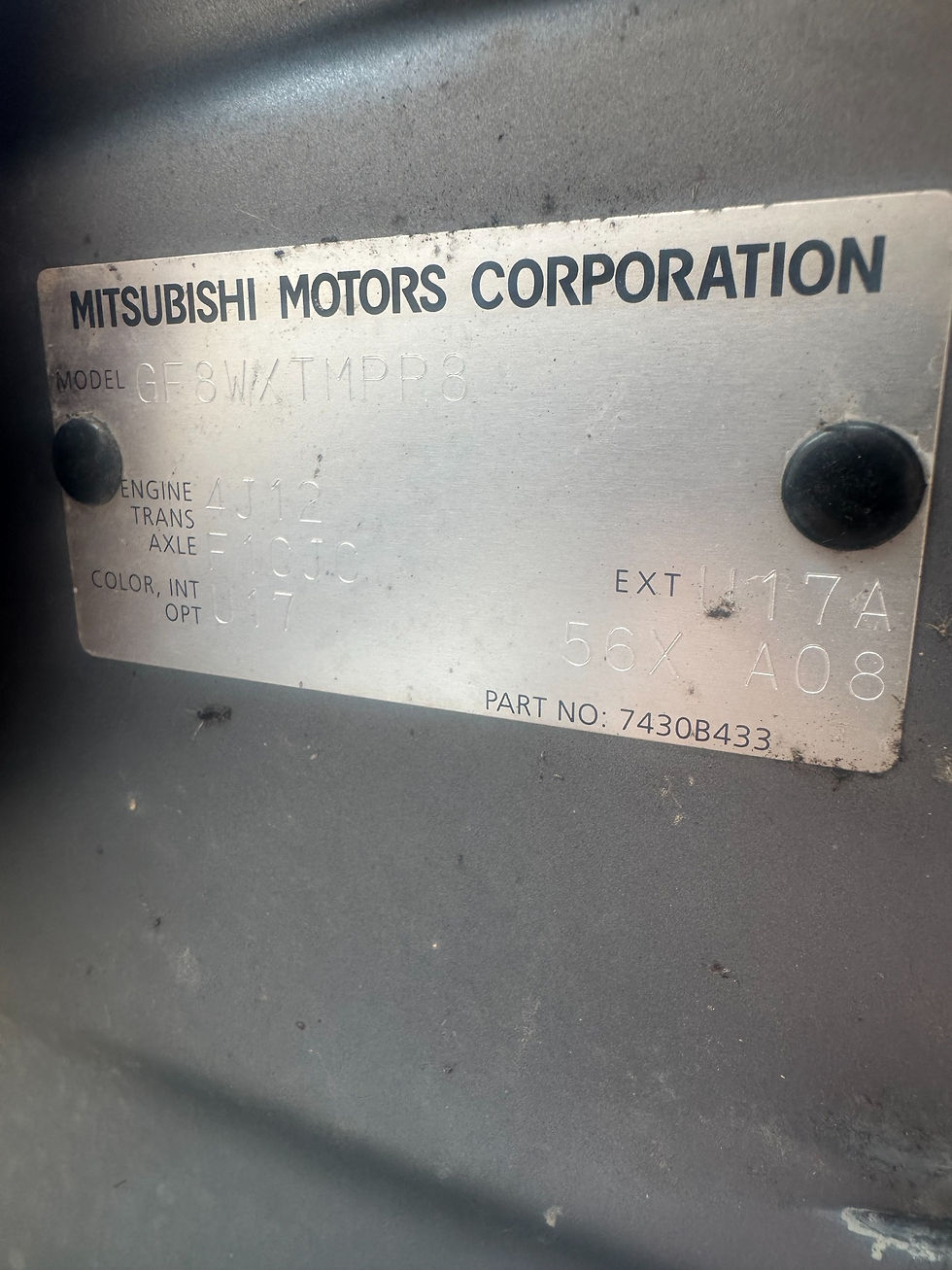 Thumbnail: 2019 Mitsubishi Outlander donor vehicle - Passenger Sun Visor photo 18
