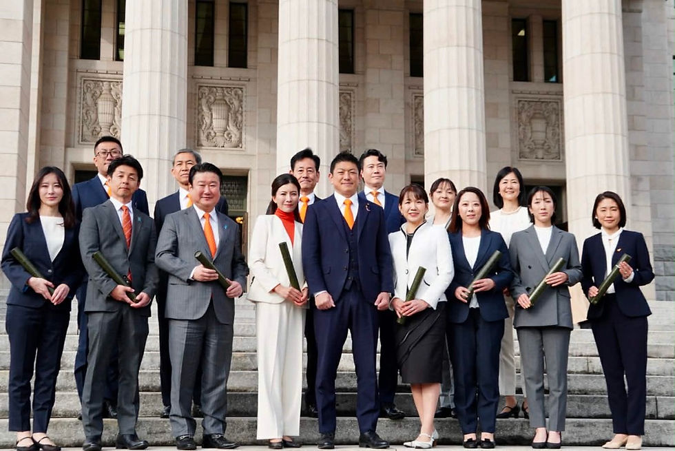国会初登院