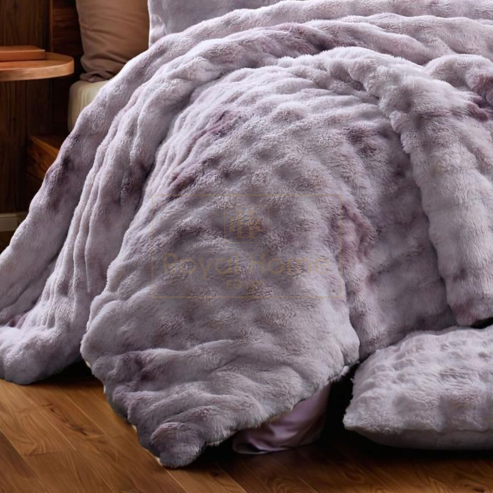 Küçük resim: Ayme Comforter Set