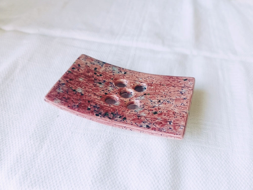 Porte-savon artisanal "Sorbet Framboise" en faïence