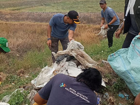 Kepala Desa Lempa Laksanakan Kerja Bakti Bersama Aparat Desa Tindak Lanjuti Himbauan Bupati Wajo