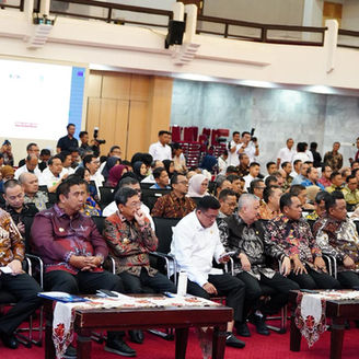 Bupati Wajo Andi Rosman menghadiri rapat koordinasi optimalisasi kerja sama di Kantor Gubernur Sulsel