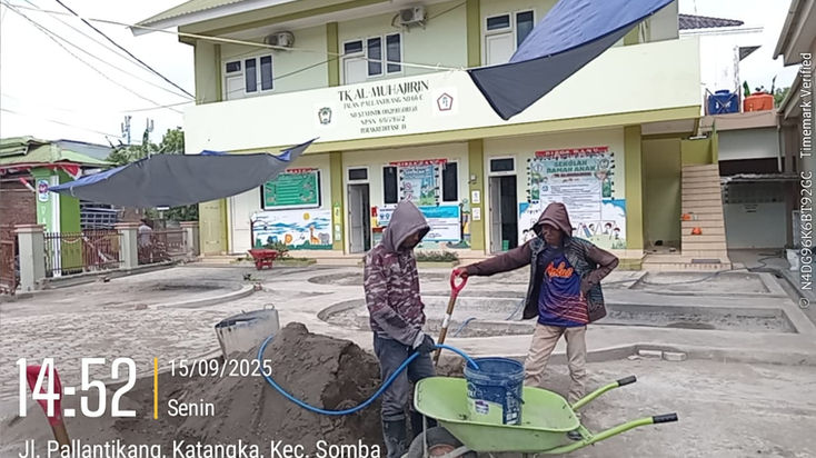 4 ASN Menolak Adanya Program Kemendikbudristek Revitalisasi dan pembangunan sarana bermain TK PAUD Al Muhajirin Kalegowa