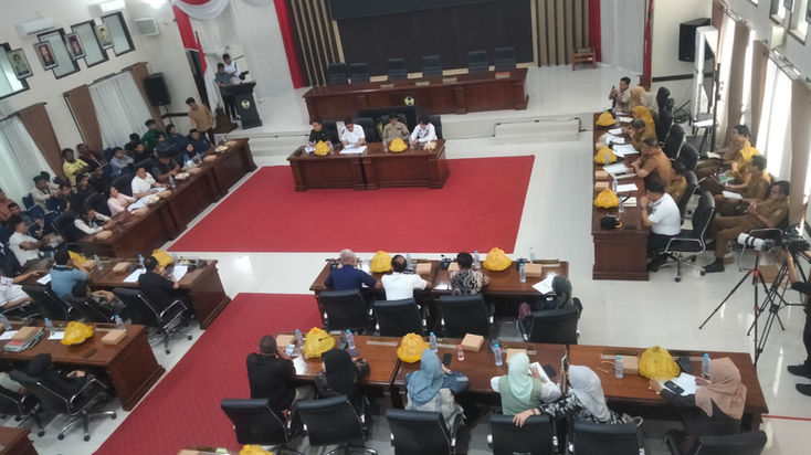 DPRD Gowa Resmi Layangkan Surat Klarifikasi ke Bupati, “Kalau Tidak Klarifikasi dan Tempuh Jalur Hukum, Lebih Baik Mundur”