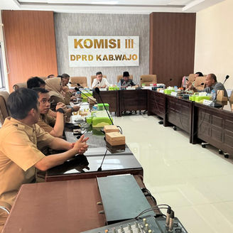 Komisi III DPRD Wajo Bergerak Cepat, Dinas Terkait Dipanggil Bahas Pelanggaran Sempadan Jalan