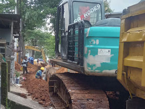 Proyek Puluhan Miliar Penanaman Pipa Air Lewati Jalan Padat Penduduk, Pelaksana Diduga Enggan Bayar Kompensasi ke Warga Terdampak