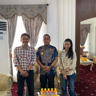 Bupati Wajo Terima Tim Layanan Kehutanan Masyarakat Bahas
"Tata Kelola Lanskap Berkelanjutan; Menuju Ketahanan Iklim Masyarakat di Ekosistem Danau Tempe".